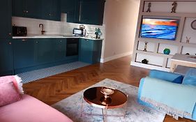 The Lodge Apartment